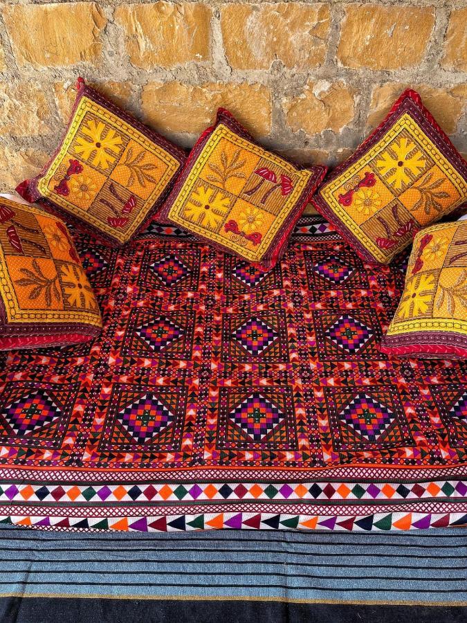 Hotel Sallu Safari Джайсалмер Екстериор снимка