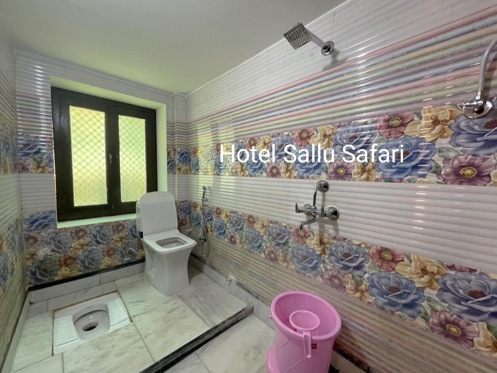 Hotel Sallu Safari Джайсалмер Екстериор снимка