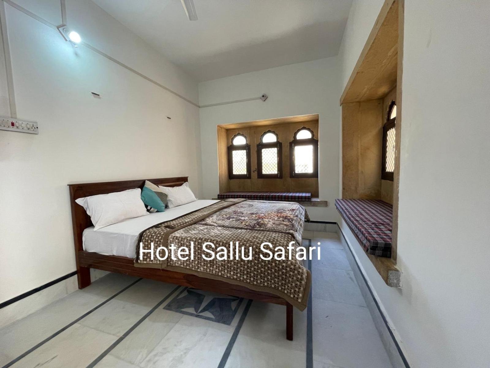 Hotel Sallu Safari Джайсалмер Екстериор снимка