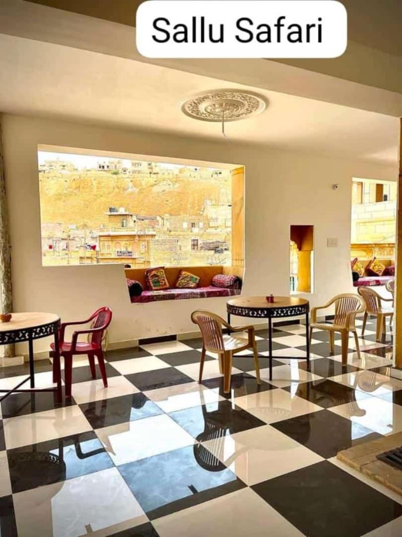 Hotel Sallu Safari Джайсалмер Екстериор снимка